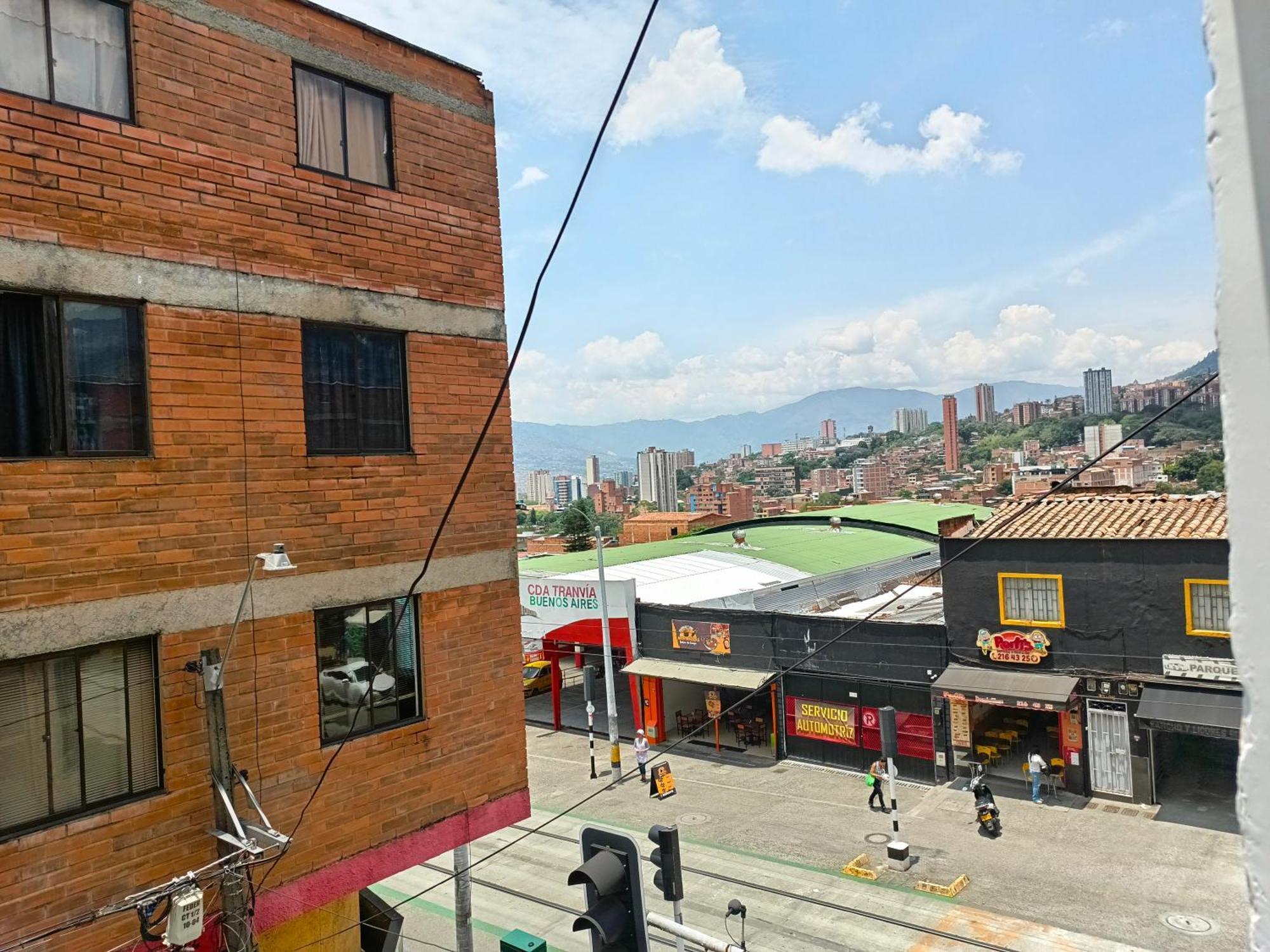 Hotel Buenos Aires Central Medellín Dış mekan fotoğraf