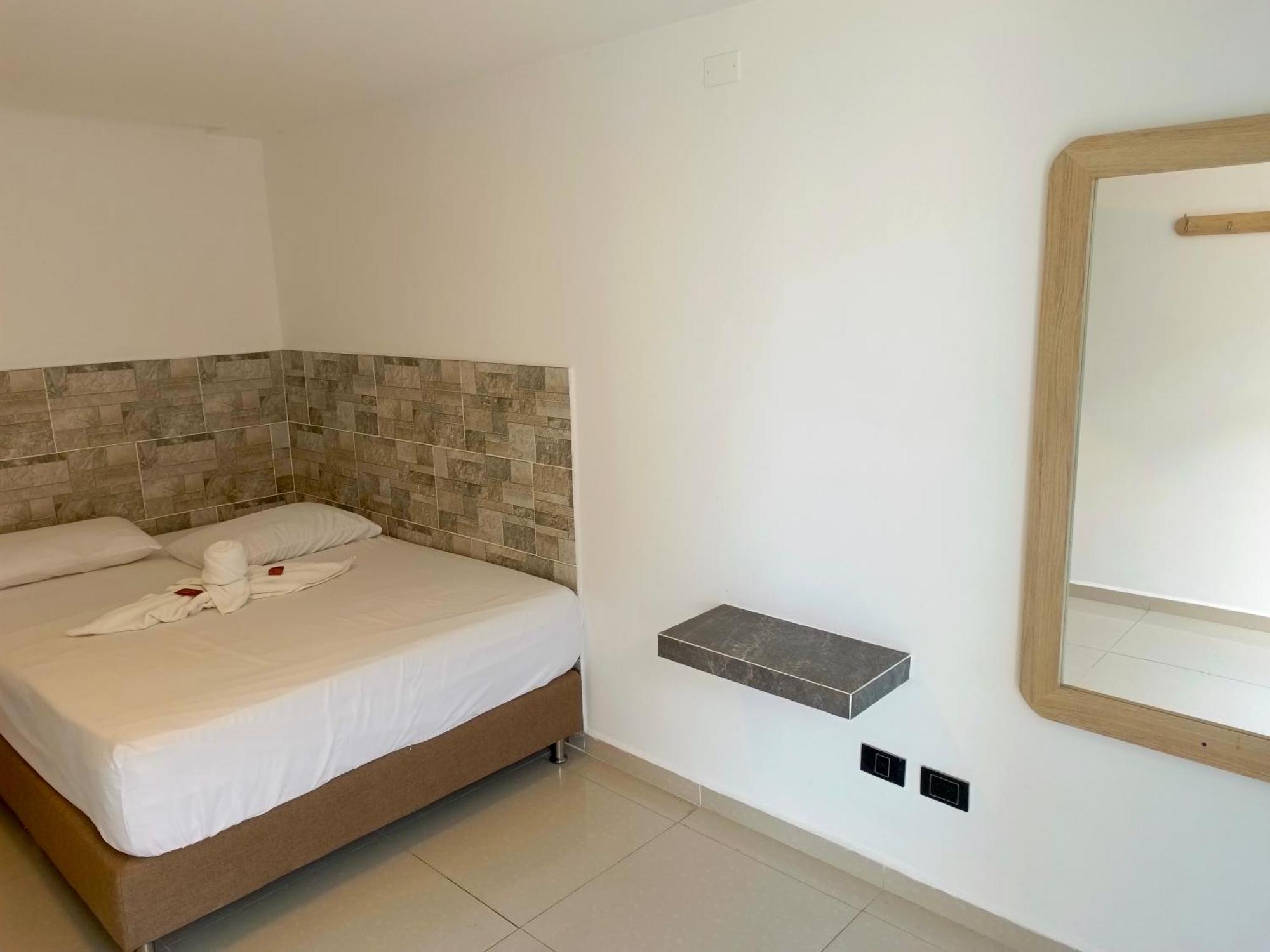 Hotel Buenos Aires Central Medellín Dış mekan fotoğraf