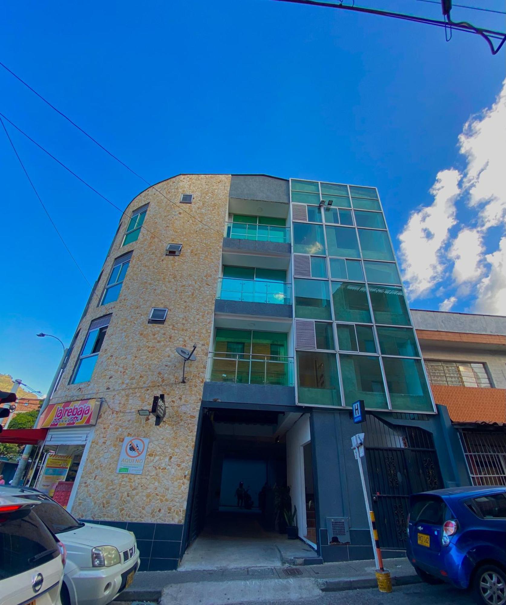 Hotel Buenos Aires Central Medellín Dış mekan fotoğraf