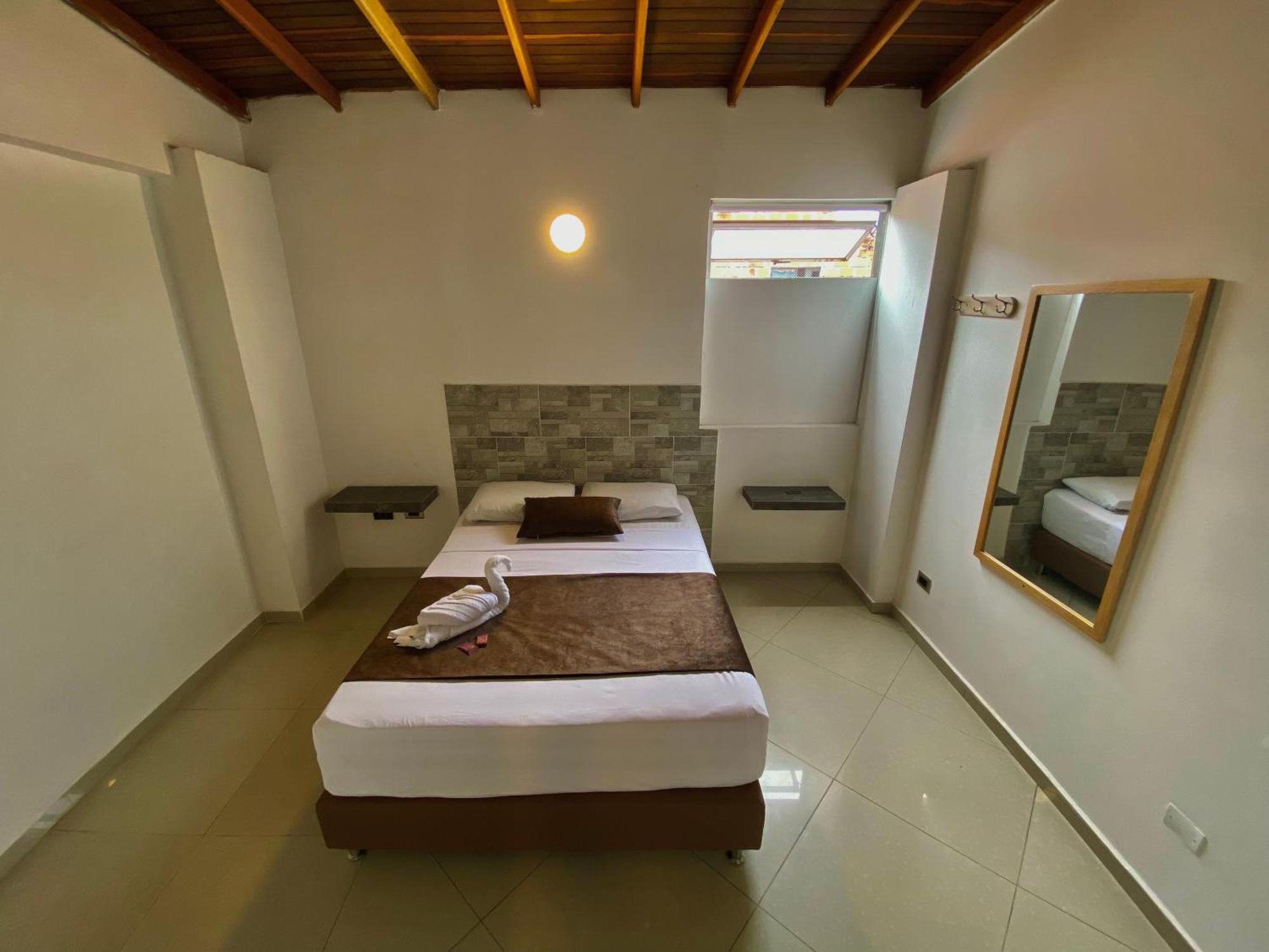 Hotel Buenos Aires Central Medellín Dış mekan fotoğraf